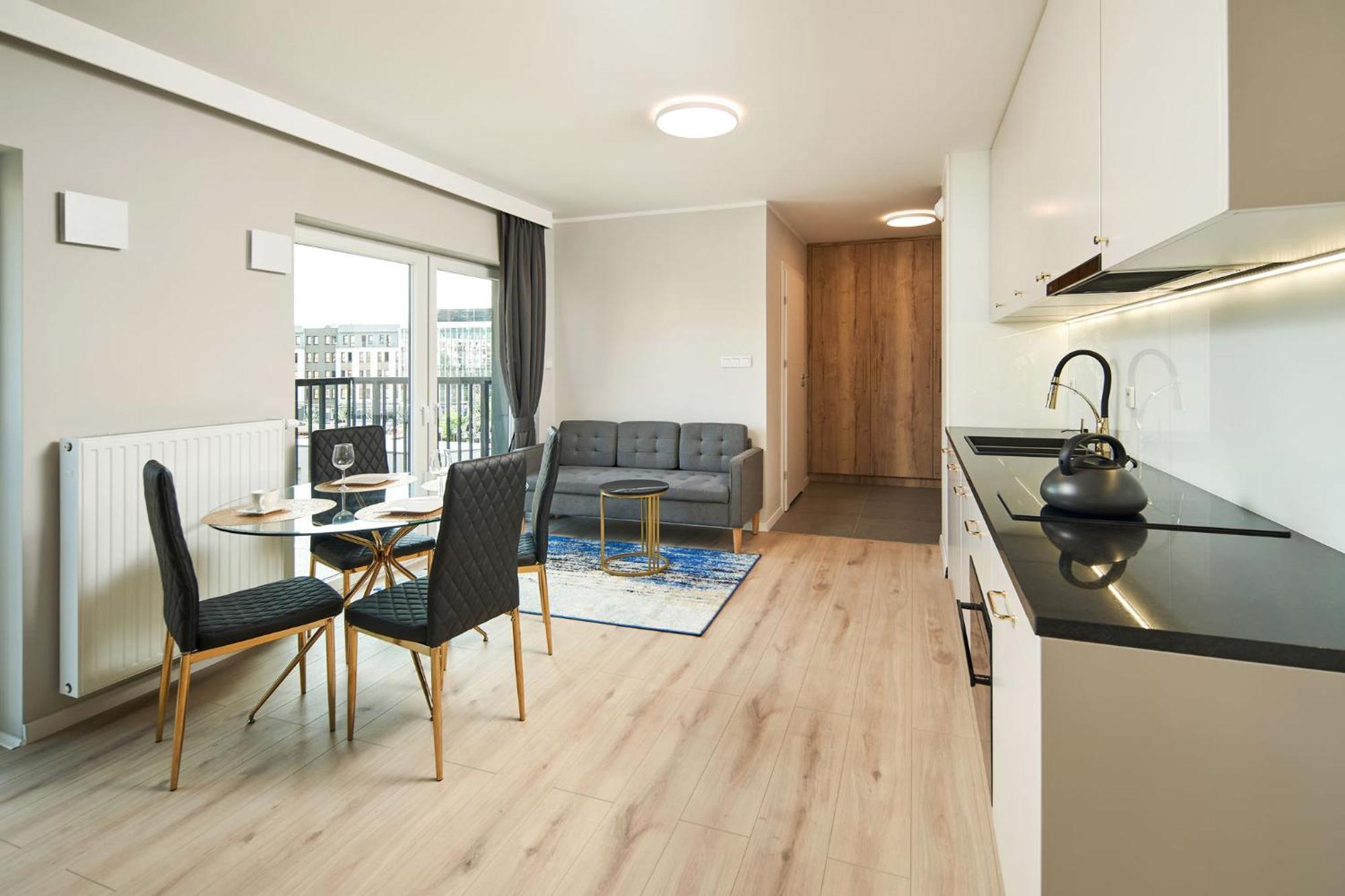 Symphony City Square Aparthotel Breslávia Exterior foto